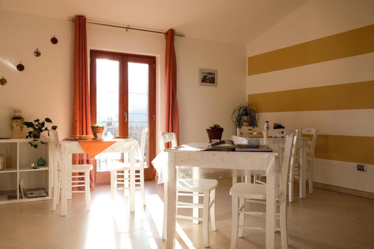 L&B Bed And Breakfast แตร์รานอวา ดิ ปอลลีโน ภายนอก รูปภาพ
